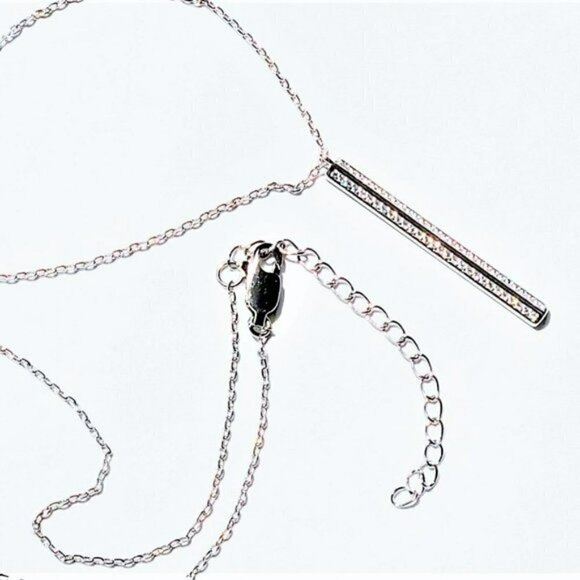 NWT Gorgeous Adornia Swarovski Crystal Sterling Silver Drop Necklace - Picture 5 of 6